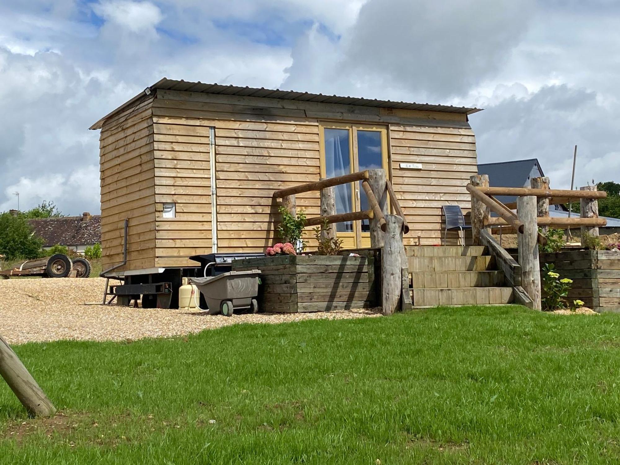 Tiny House Guest House Digny Ngoại thất bức ảnh