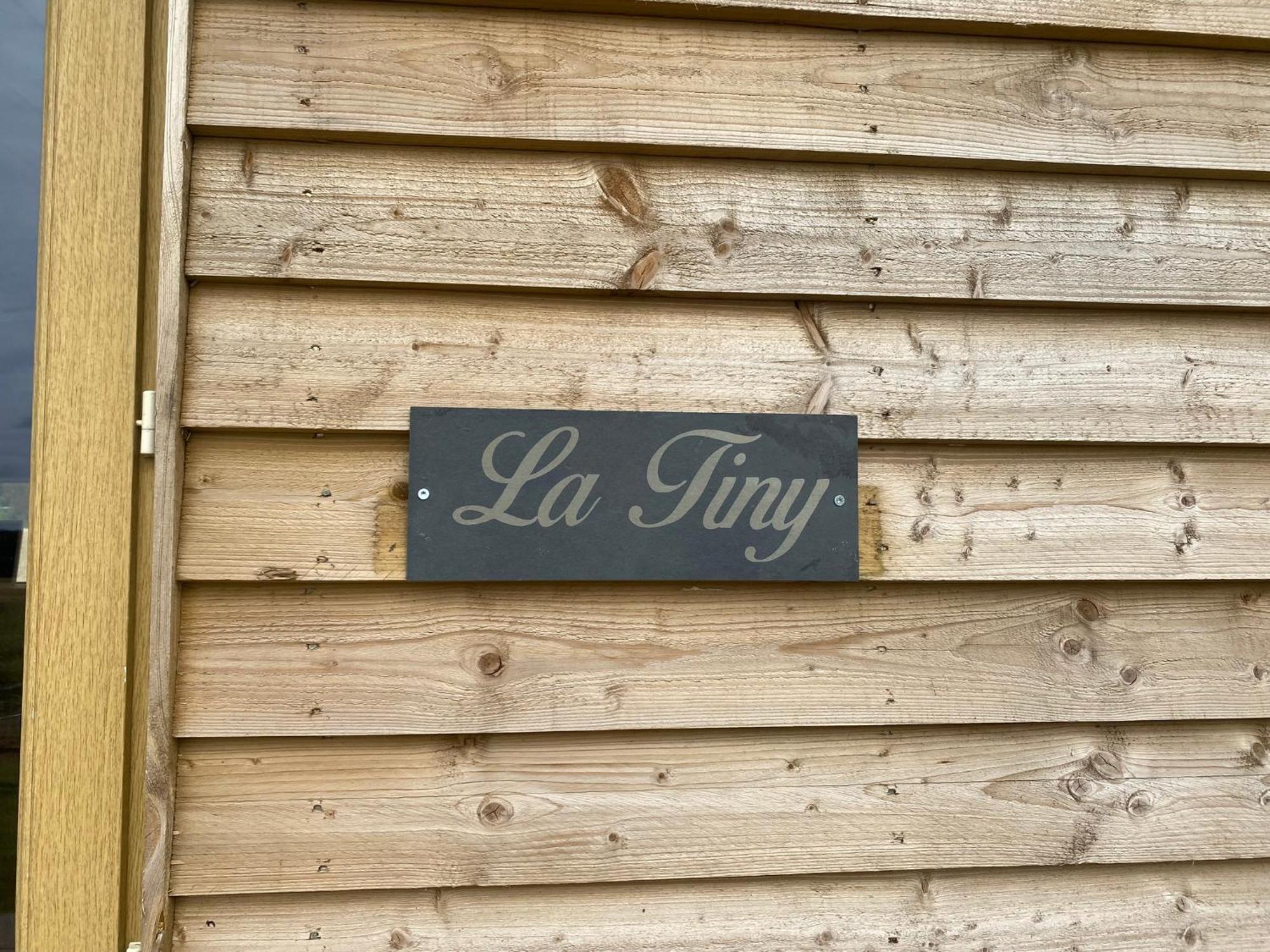 Tiny House Guest House Digny Ngoại thất bức ảnh